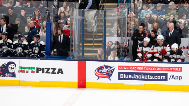 BLUE JACKETS BENCH SIDE GLASS SEATS