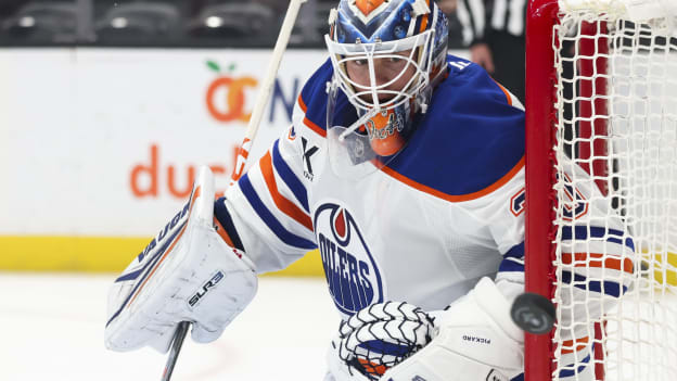 Edmonton Oilers v Anaheim Ducks