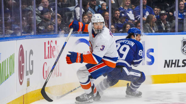 UBS Postgame Photos: Maple Leafs 3, Islanders 1