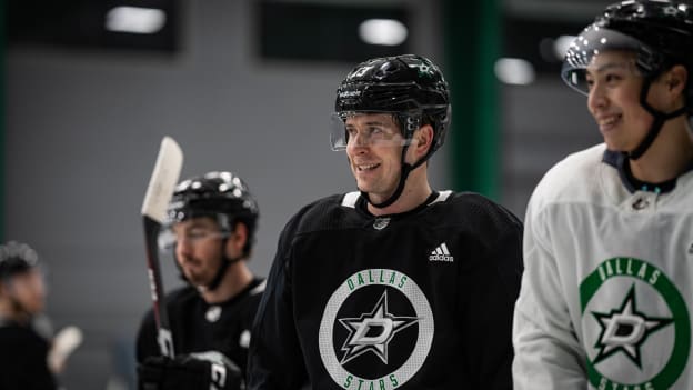 Stars open 2020-21 season with first day of training camp