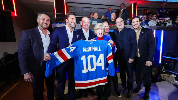 Fan Favorites Ceremony