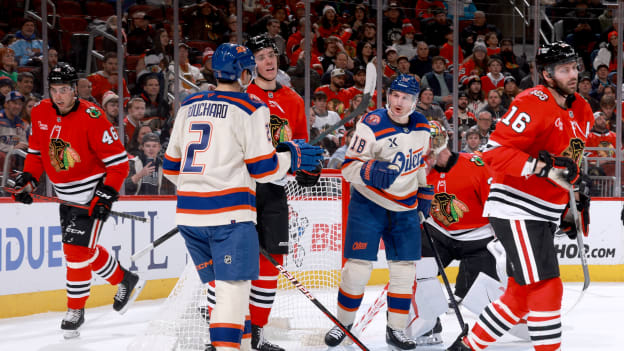 Edmonton Oilers v Chicago Blackhawks