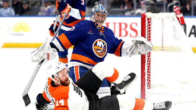 UBS Postgame Photos: Islanders 3, Flyers 1