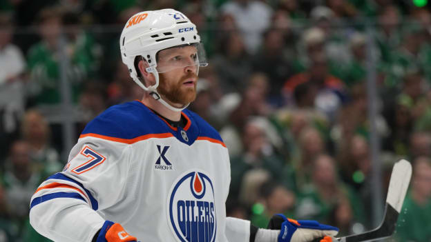Edmonton Oilers v Dallas Stars