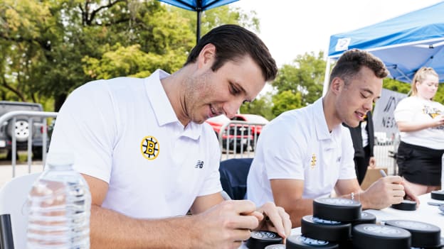 20250907_dle_bruins fan fest concord50