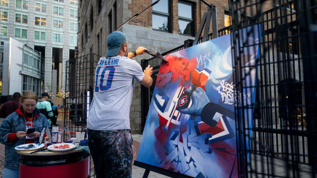 20251014-sea-mtl-MGB_0225