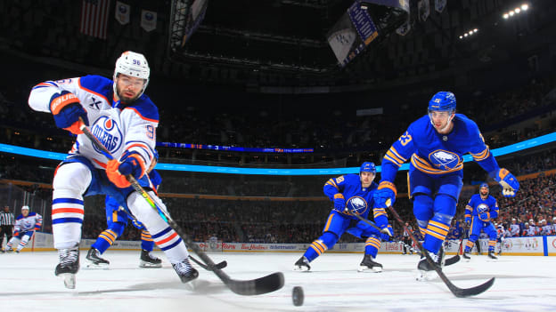 Edmonton Oilers v Buffalo Sabres