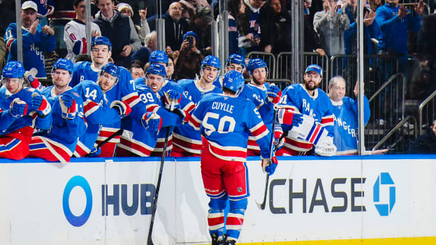 Boston Bruins v New York Rangers