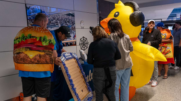 20250124_TBL_BFL_HatTrickOrTreat_99