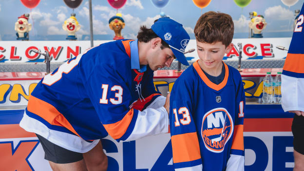 20250928_ISLES_BBQ_FINAL-188