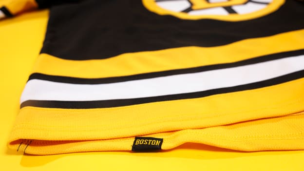 04-30-2025_DLE_Boston Bruins Uniform Photoshoot Studio17