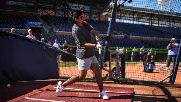 250912_Digital_Durham_Bulls_BP_JL109273