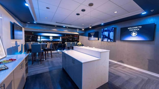 Suites & Loge Boxes