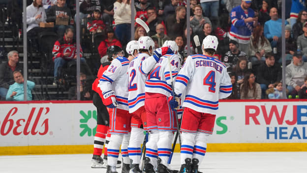 New York Rangers v New Jersey Devils