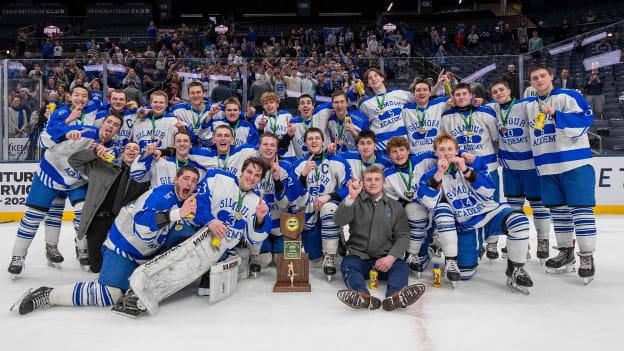 Gilmour Academy caps memorable season with Ohio hockey state title