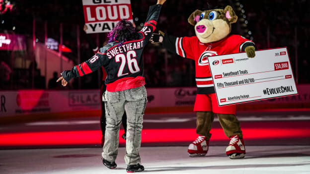 260228_DETvsCAR_Lenovo_Empowering_Contest_Winner_JPL01730