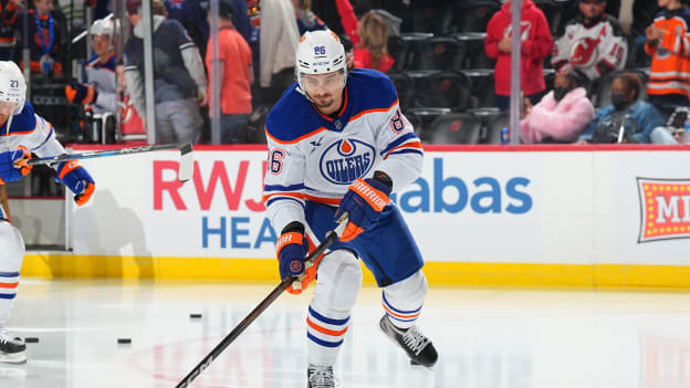 Edmonton Oilers v New Jersey Devils