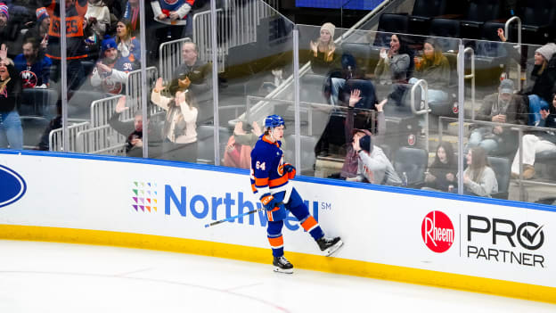 20260101_NYI_UTA_RITCHIE-7