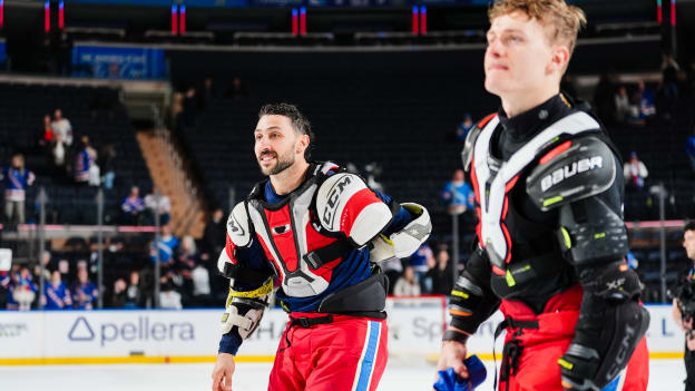 JS_NYR_040826_JS108123