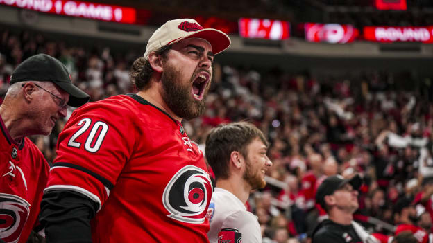 250420_CARvsNJD_RD1_GM1_JL103287