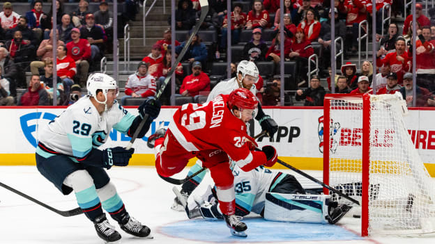 2025_11_18_SEA_ZS_In-Game-055