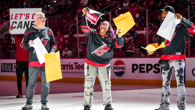 260228_DETvsCAR_Lenovo_Empowering_Contest_Winner_JPL01487