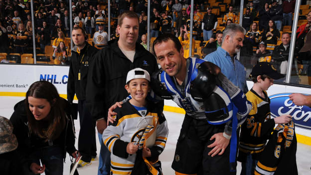 Sturm_Marco_4-10-10vsCar_ShirtsOffOurBacks_Credit Steve Babineau-NHLI via Getty Images