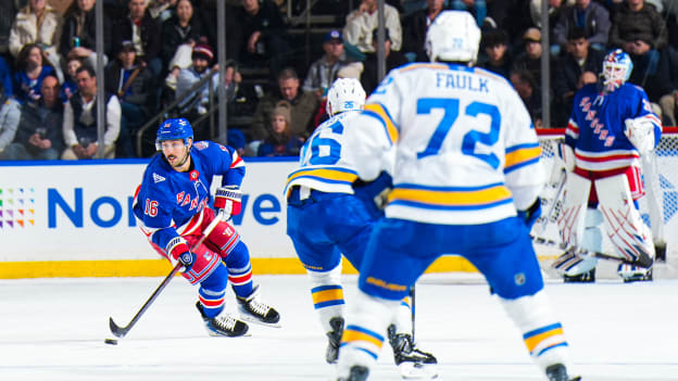 St. Louis Blues v New York Rangers