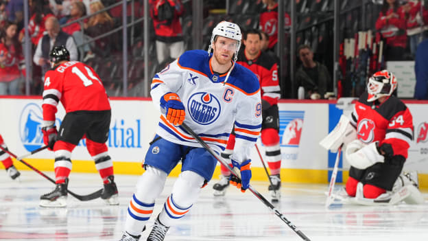 Edmonton Oilers v New Jersey Devils