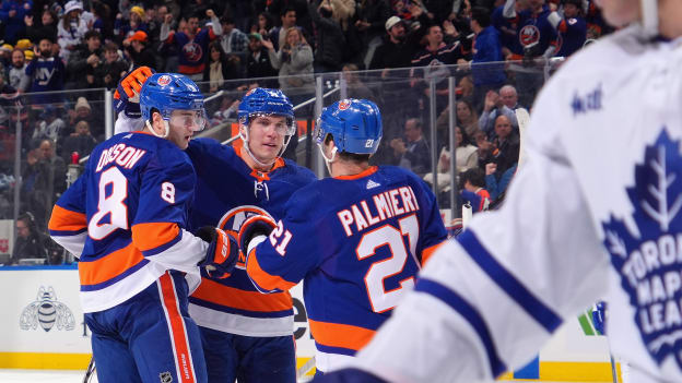 UBS Postgame Photos: Islanders 4, Maple Leafs 3 OT