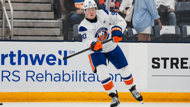 DEVCAMP_BLUEWHITE_PREGAME-14
