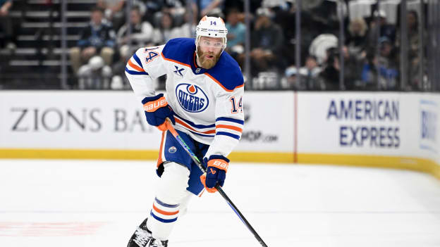 Edmonton Oilers v Utah Mammoth