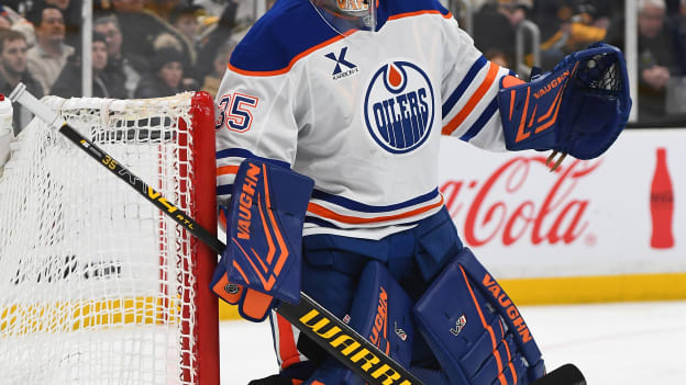 Edmonton Oilers v Boston Bruins