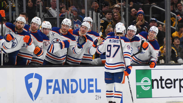 Edmonton Oilers v Boston Bruins