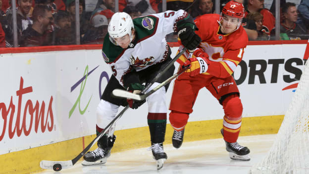 Coyotes Fall to Flames in Calgary on Sunday