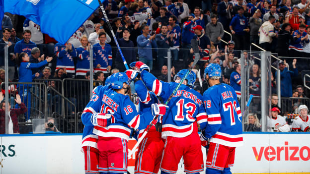 Ottawa Senators v New York Rangers