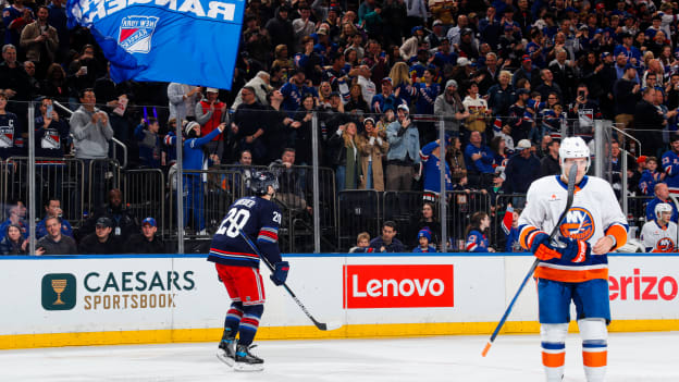 New York Islanders v New York Rangers