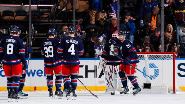 New York Islanders v New York Rangers