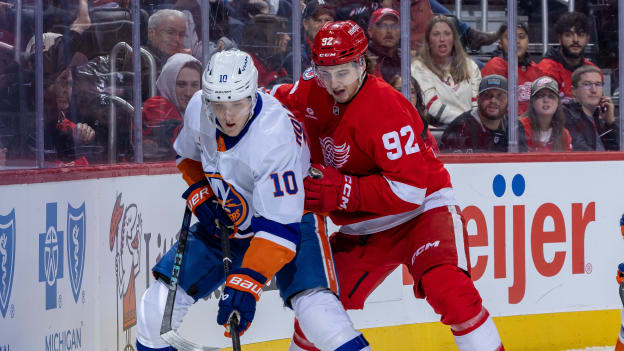 UBS Postgame Photos: Red Wings 2, Islanders 1