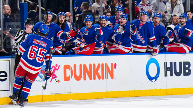 Boston Bruins v New York Rangers