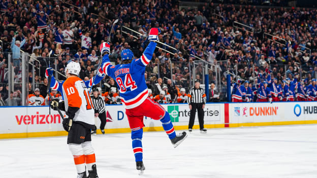 Philadelphia Flyers v New York Rangers