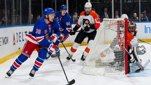 Philadelphia Flyers v New York Rangers