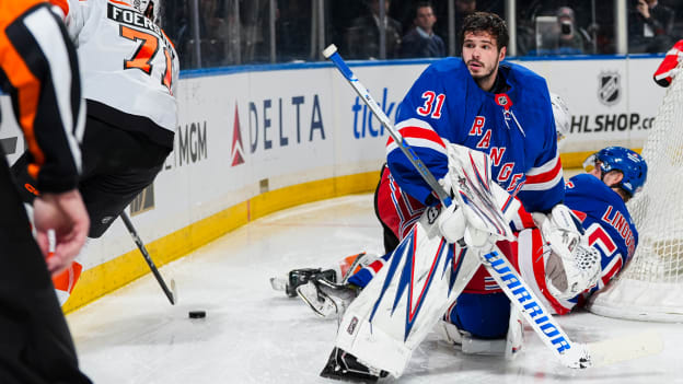 Philadelphia Flyers v New York Rangers