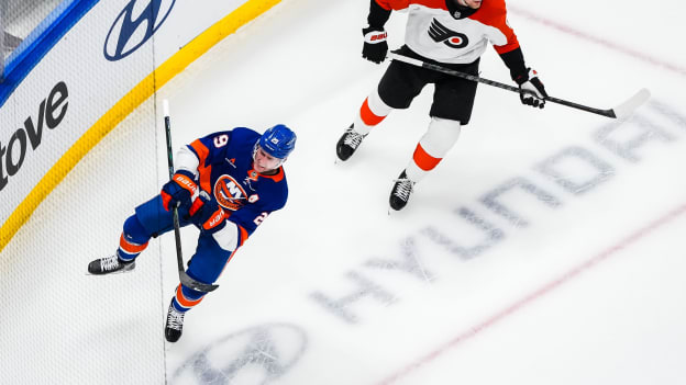 UBS Postgame Photos: Islanders 3, Flyers 1