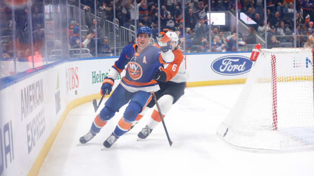 UBS Postgame Photos: Islanders 3, Flyers 1