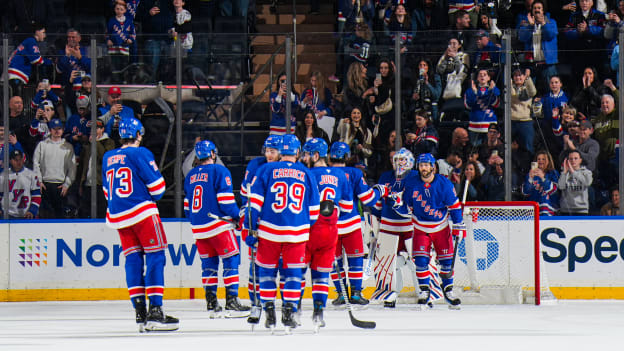 Vancouver Canucks v New York Rangers