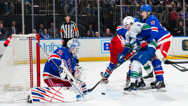 Vancouver Canucks v New York Rangers