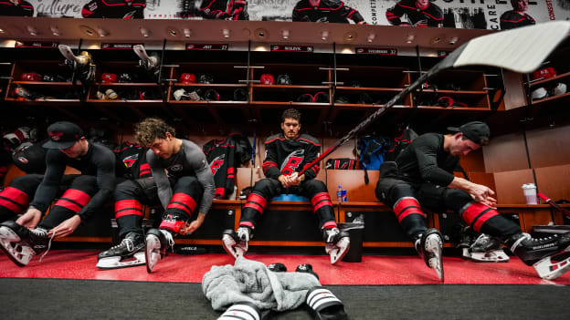 250412_CARvsNYR_JL207527