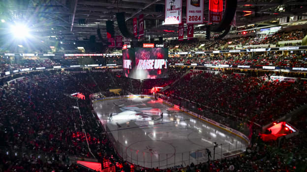 14_250420_CARvsNJD_RD1_GM1_CH3_4318