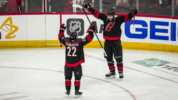 24_250420_CARvsNJD_RD1_GM1_CC104133